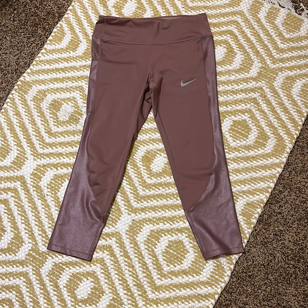 Nike Dri-Fit Workout Pants / Nike Dri-Fit Leggings
